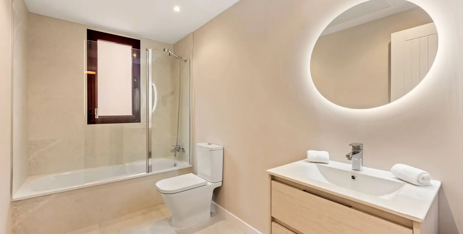 Venta de ático dúplex en Benahavís 21
