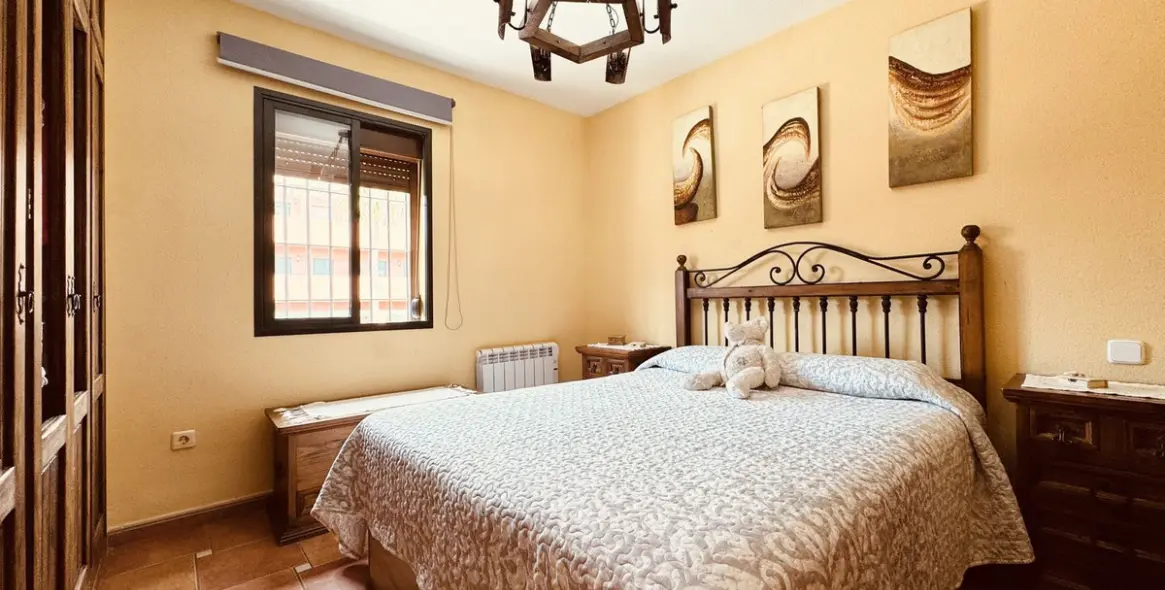 Sale of townhouse in Casares Playa 13