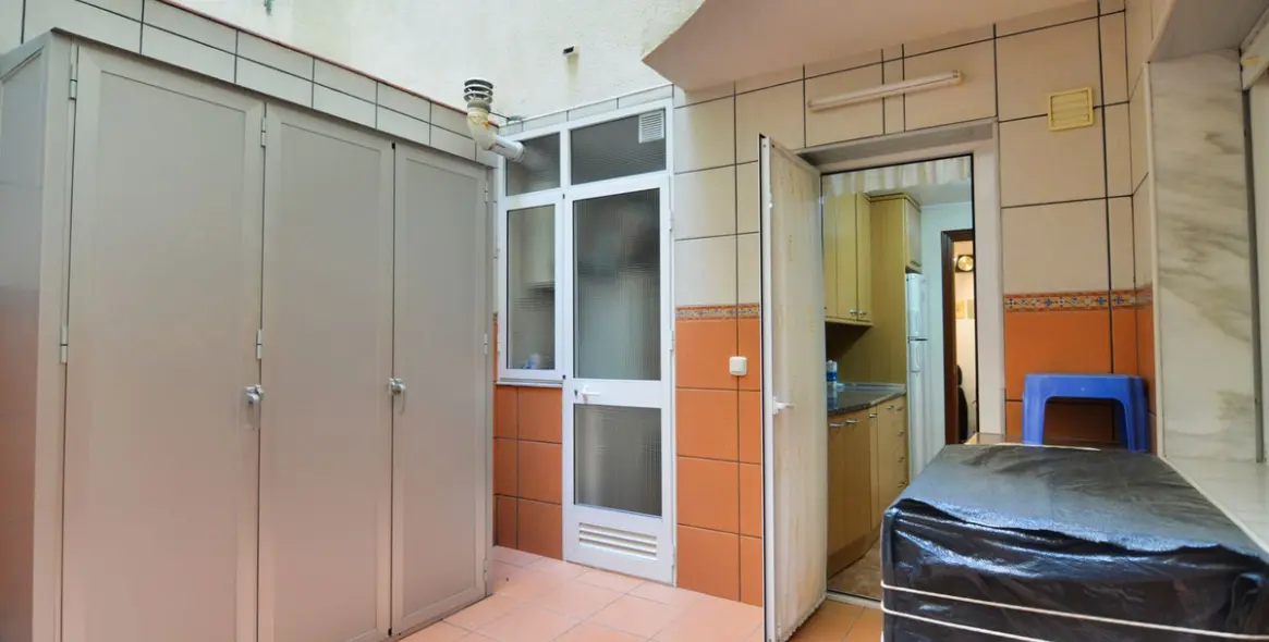 Sale of middle floor apartment in Los Boliches 17