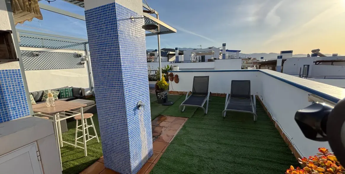 Venta de ático dúplex en Torrox Costa 6