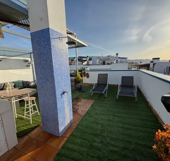 Venta de ático dúplex en Torrox Costa