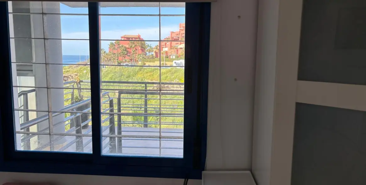 Venta de ático dúplex en Torrox Costa 16