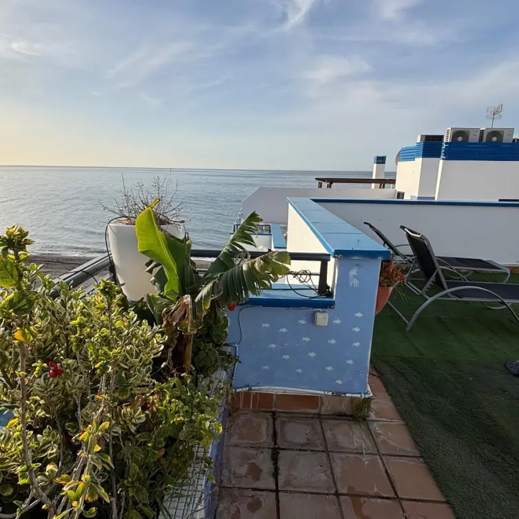 Venta de ático dúplex en Torrox Costa