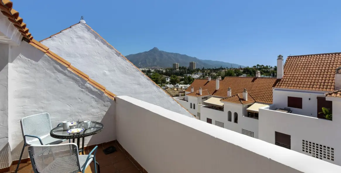 Продажа пентхауса в Nueva Andalucía 4