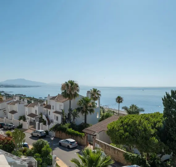 Sale of townhouse in Casares