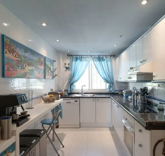 Sale of townhouse in Casares