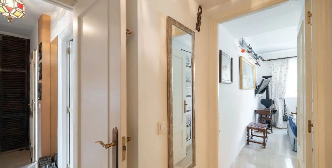 Sale of townhouse in Casares 6