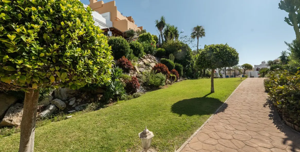 Продажа таунхауса в Casares 26