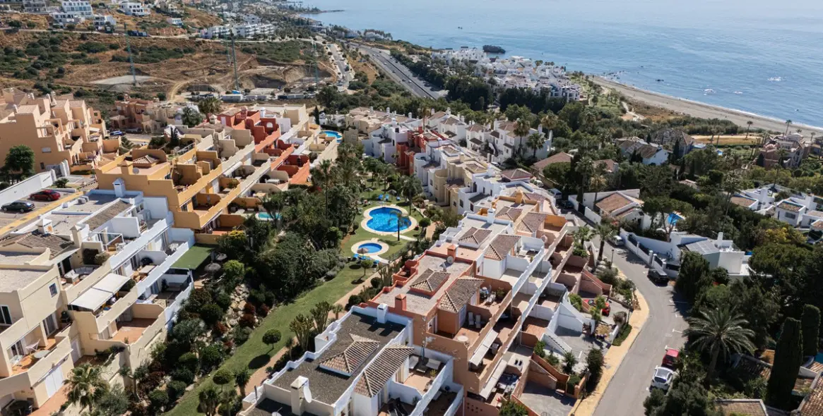 Продажа таунхауса в Casares 29