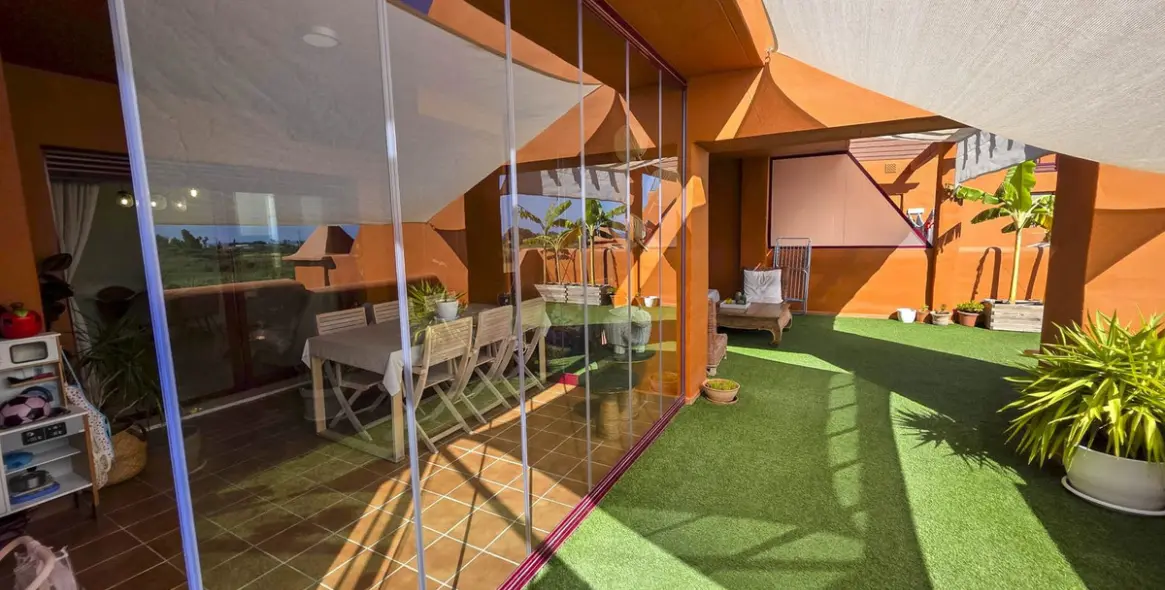 Sale of middle floor apartment in La Duquesa 37