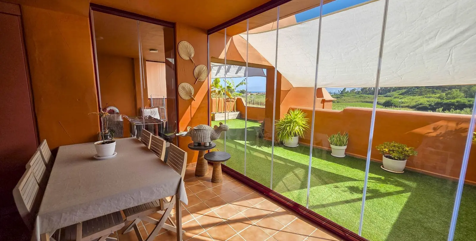 Sale of middle floor apartment in La Duquesa 17