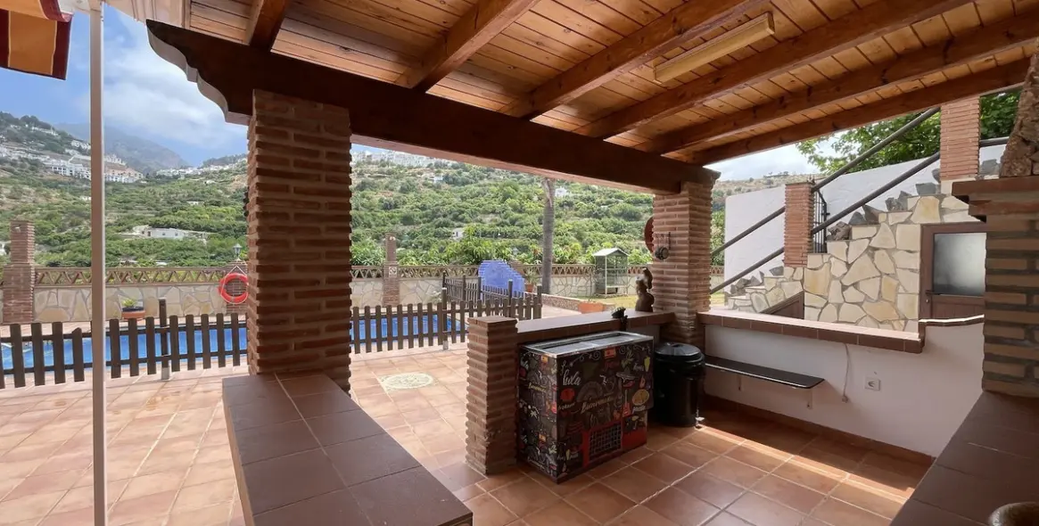 Sale of detached villa in Frigiliana 26