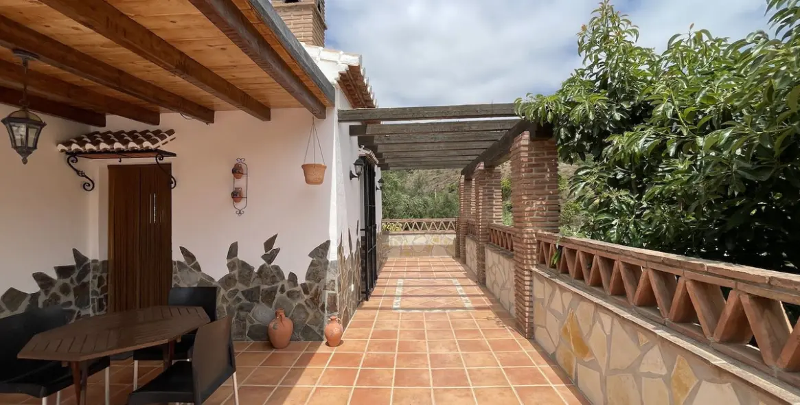 Sale of detached villa in Frigiliana 29