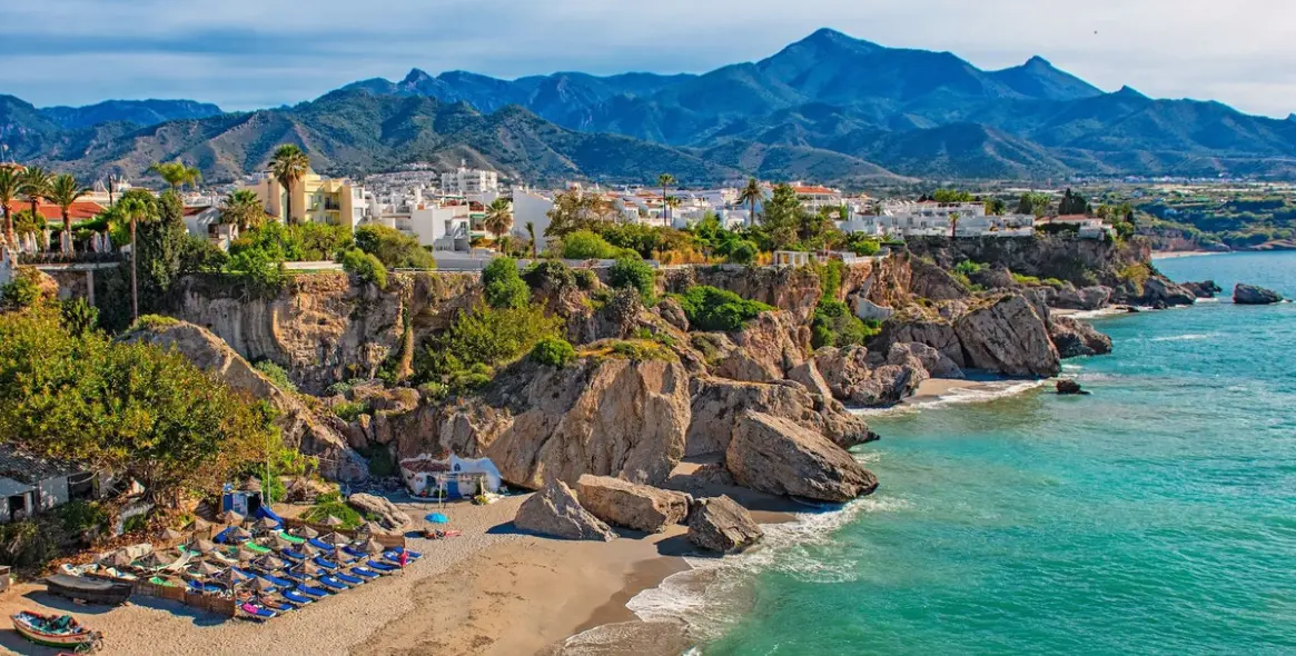 Sale of detached villa in Frigiliana 38