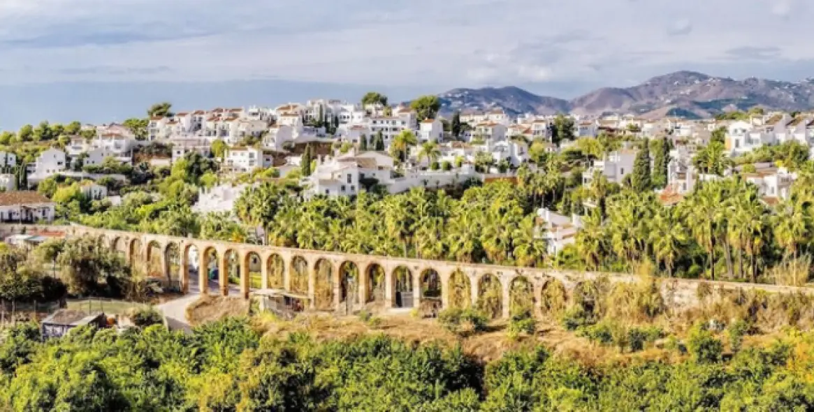 Sale of detached villa in Frigiliana 39