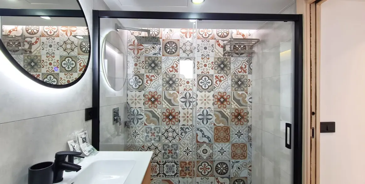 Sale of penthouse in Estepona 30