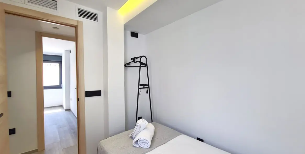 Sale of penthouse in Estepona 35