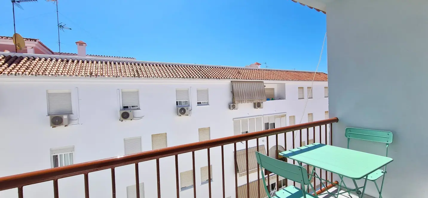 Sale of penthouse in Estepona 0