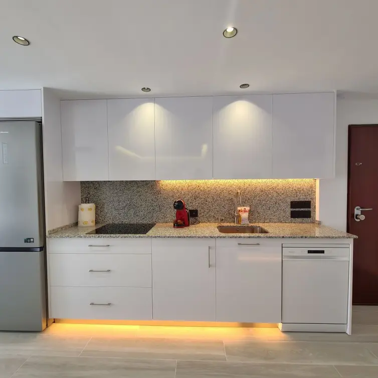 Sale of penthouse in Estepona