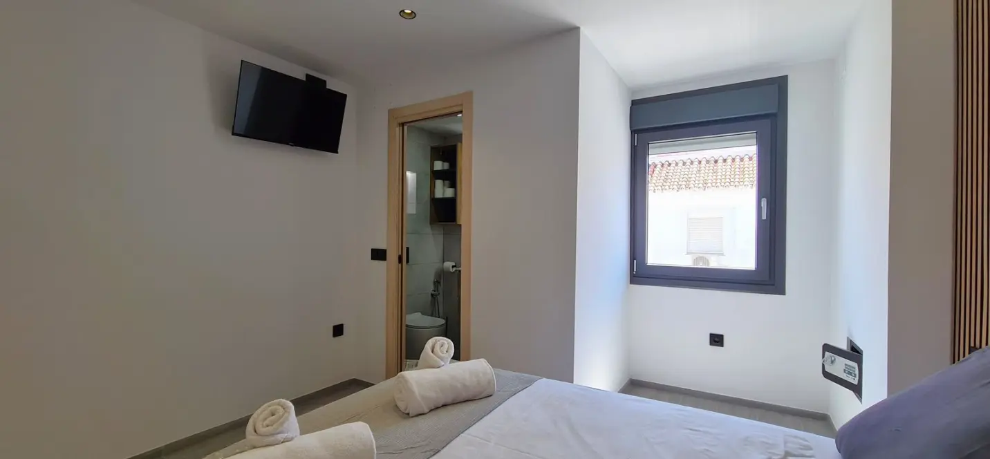 Sale of penthouse in Estepona 3