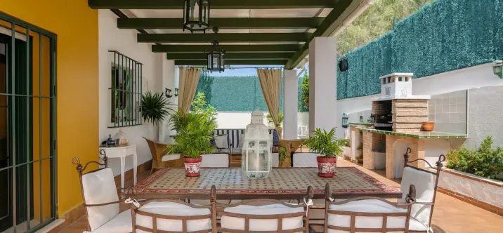 Sale of ground floor apartment in New Golden Mile 0