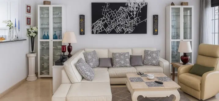 Sale of ground floor apartment in New Golden Mile 4