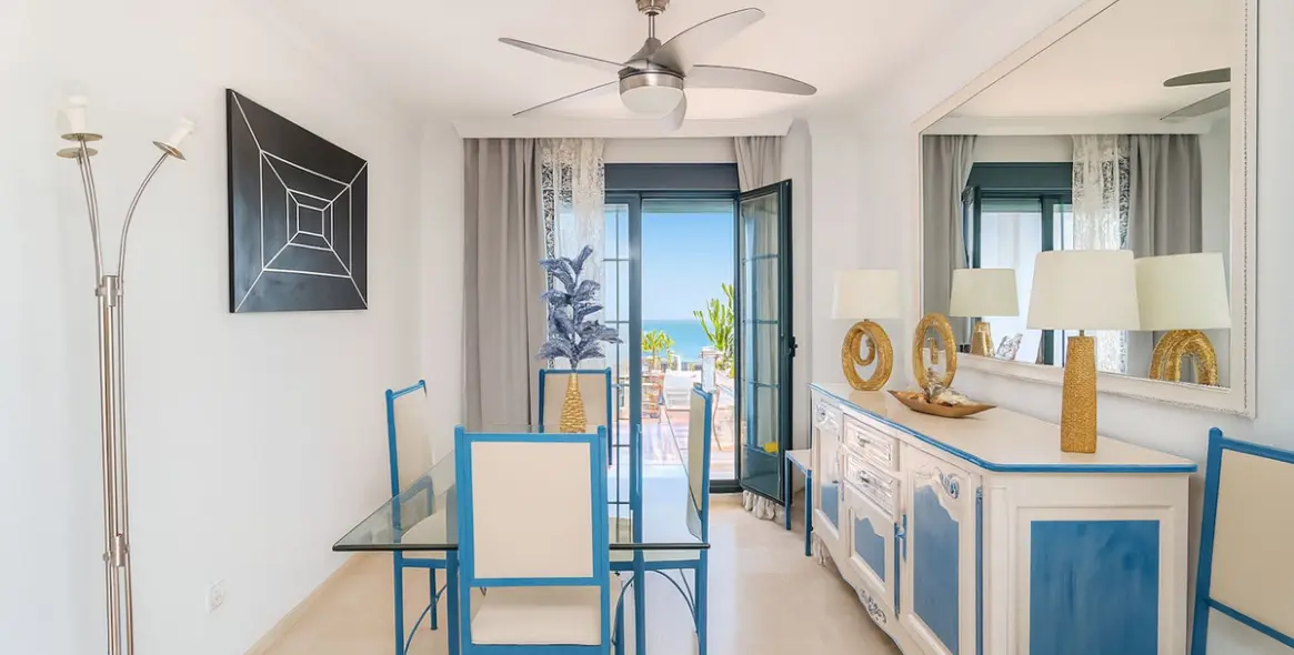 Sale of ground floor apartment in New Golden Mile 11