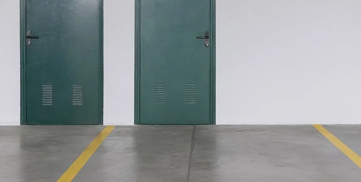 Продажа апартаментов на первом этаже в New Golden Mile 29