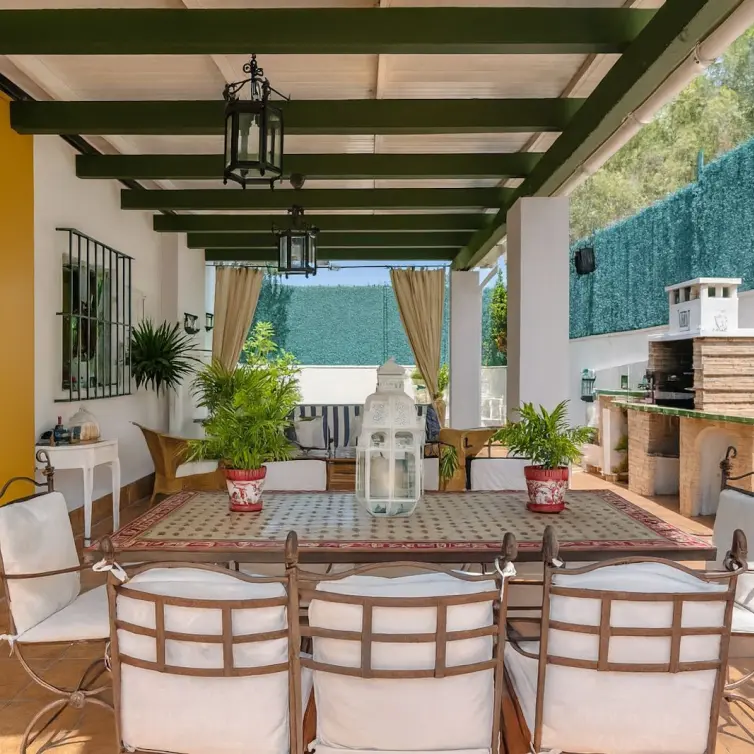 Sale of ground floor apartment in New Golden Mile