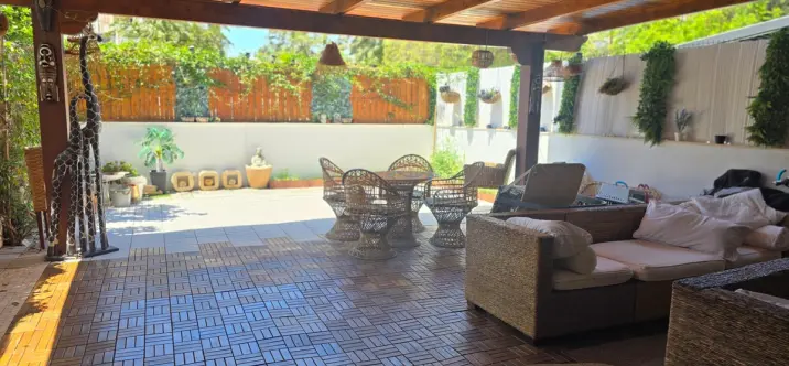 Sale of ground floor apartment in El Pinillo 4