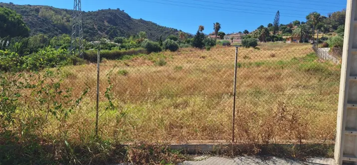 Venta de parcela residencial en Estepona 0