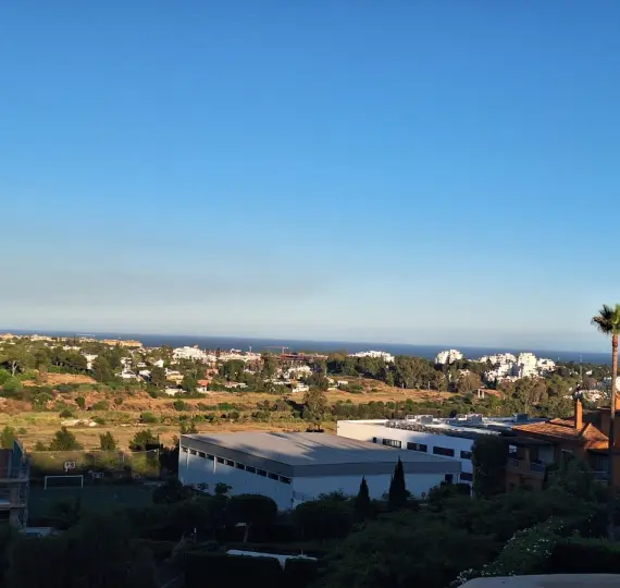 Venta de parcela residencial en Estepona