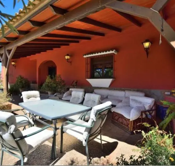 Sale of finca - cortijo in Arriate