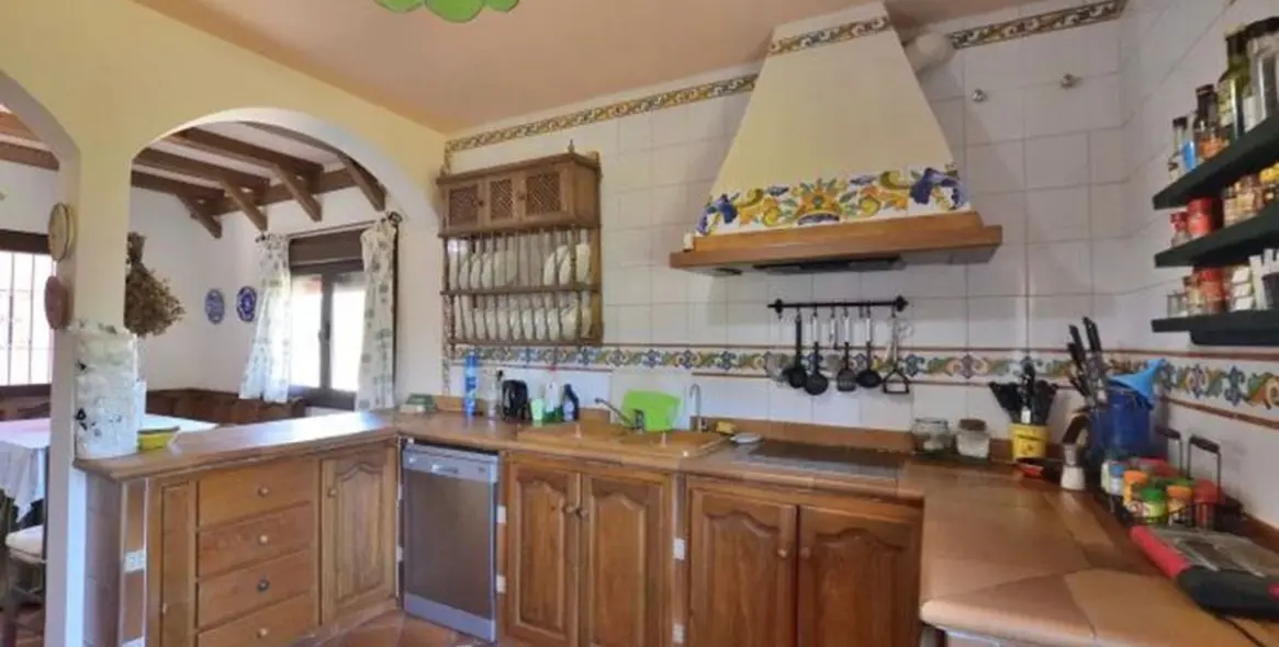 Sale of finca - cortijo in Arriate 19