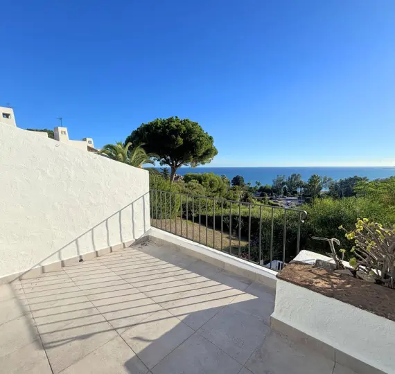 Semi-detached house R5215543