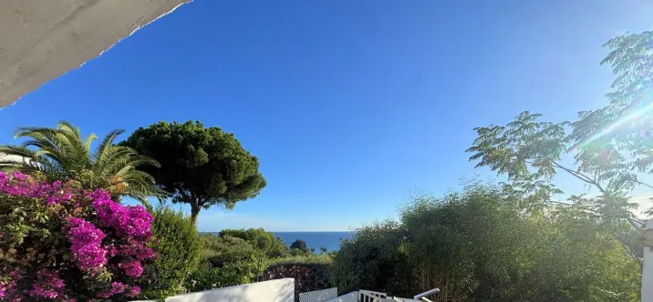 Semi-detached house R5215543 3