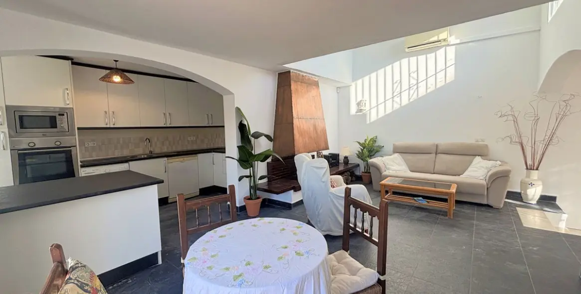 Sale of semi-detached house in Casares Playa 15