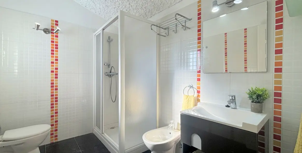 Sale of semi-detached house in Casares Playa 27