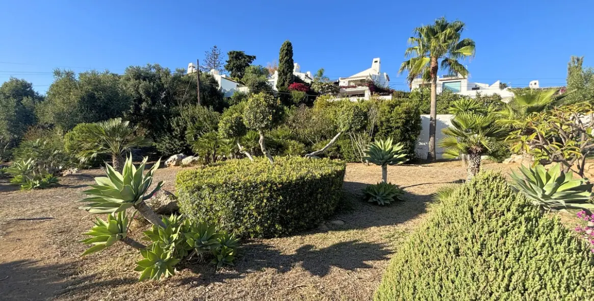 Sale of semi-detached house in Casares Playa 49