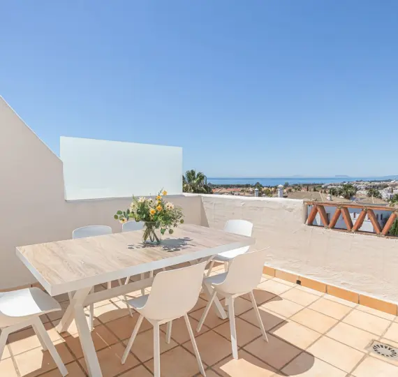 Продажа пентхауса в Estepona