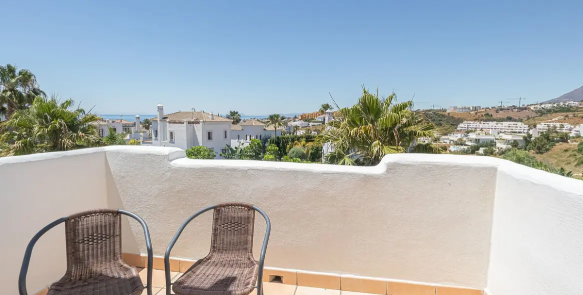 Продажа пентхауса в Estepona 20