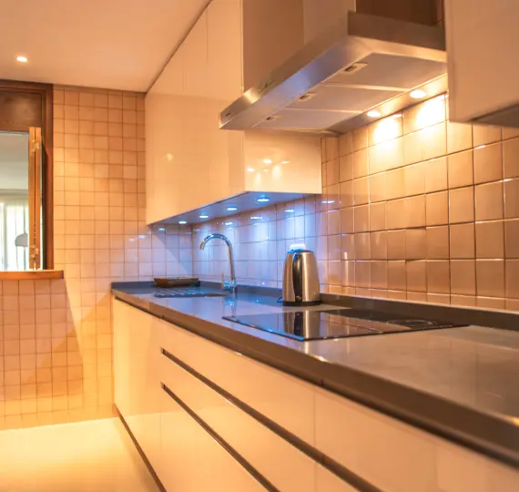 Sale of ground floor apartment in Nueva Andalucía