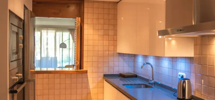 Sale of ground floor apartment in Nueva Andalucía 4