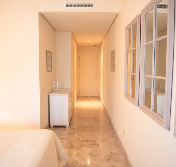 Sale of ground floor apartment in Nueva Andalucía
