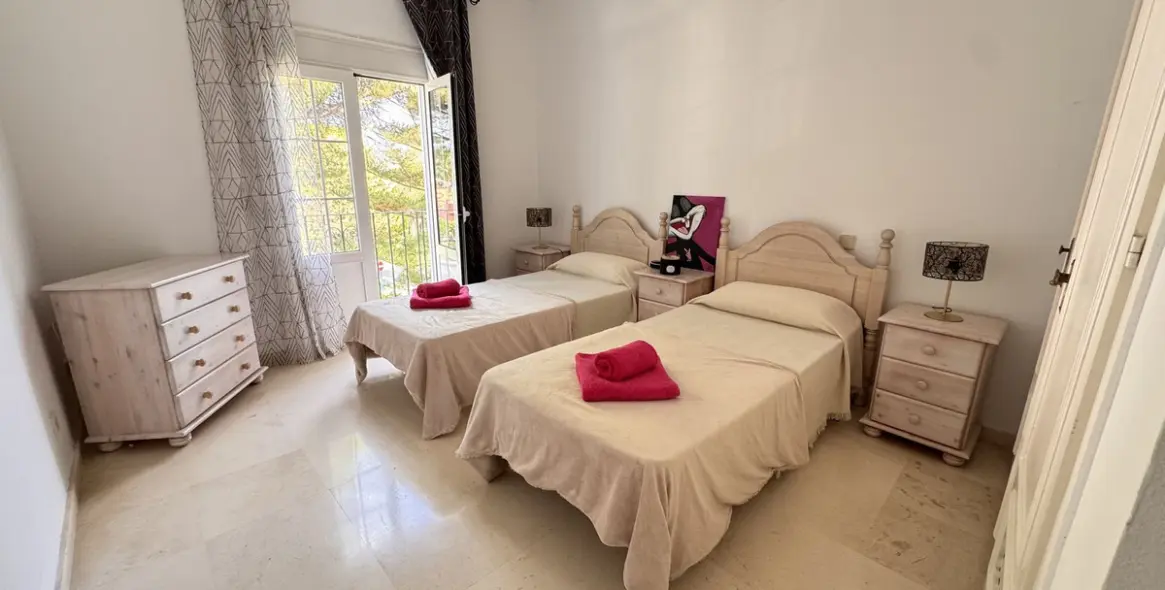 Sale of penthouse duplex in El Presidente 7