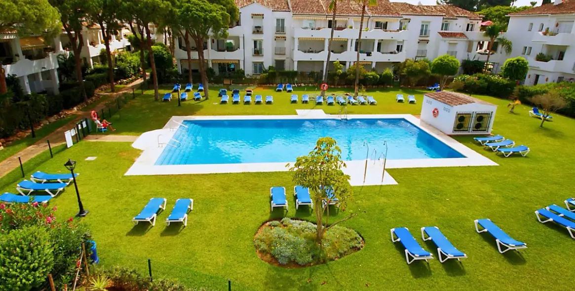 Sale of penthouse duplex in El Presidente 15