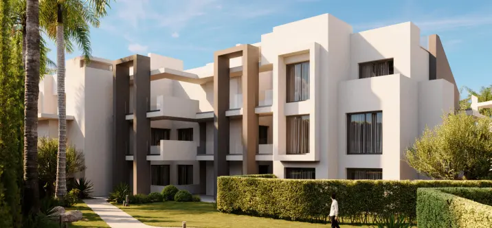 Sale of ground floor apartment in Estepona 1