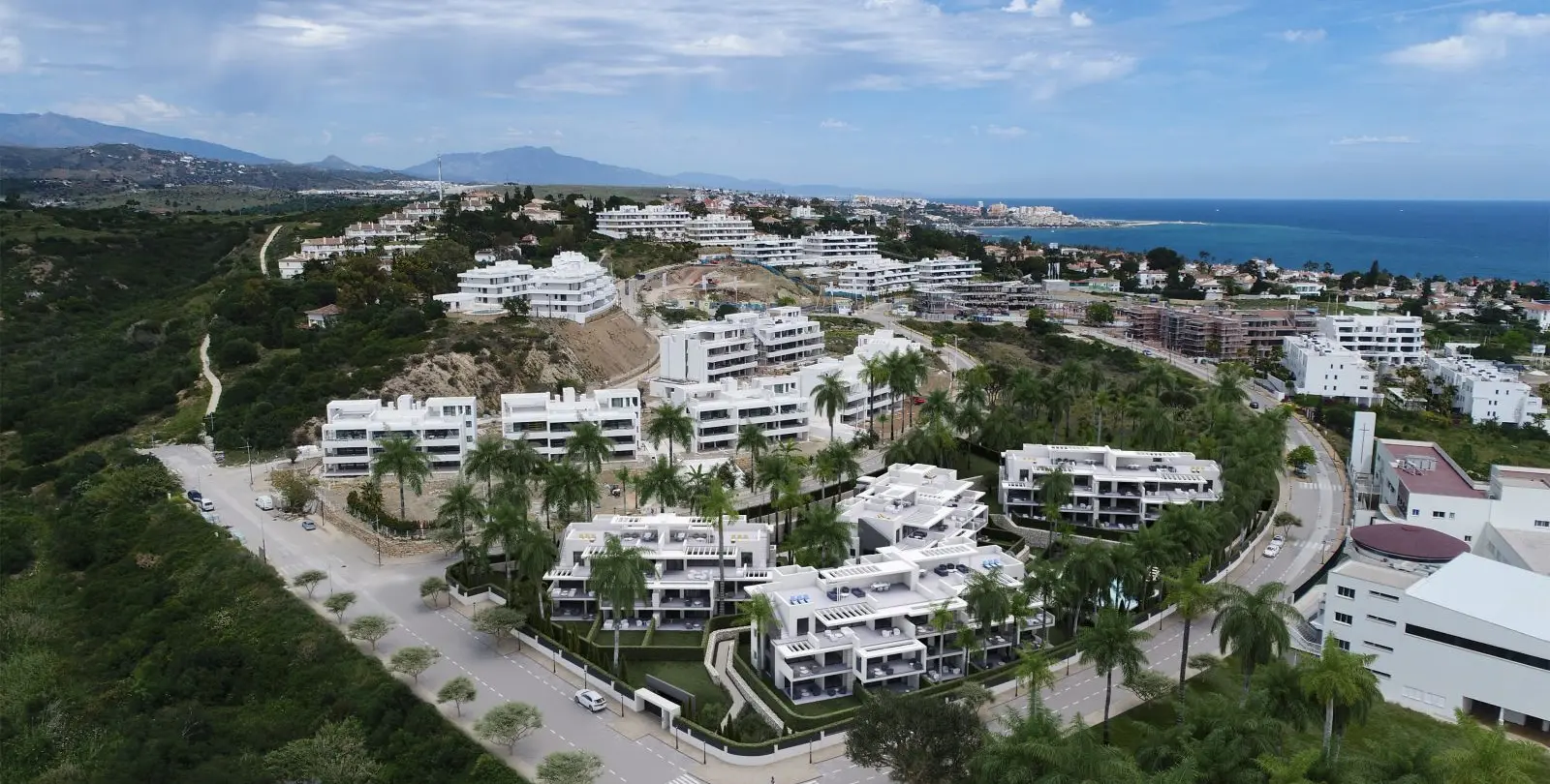 Sale of ground floor apartment in Estepona 56