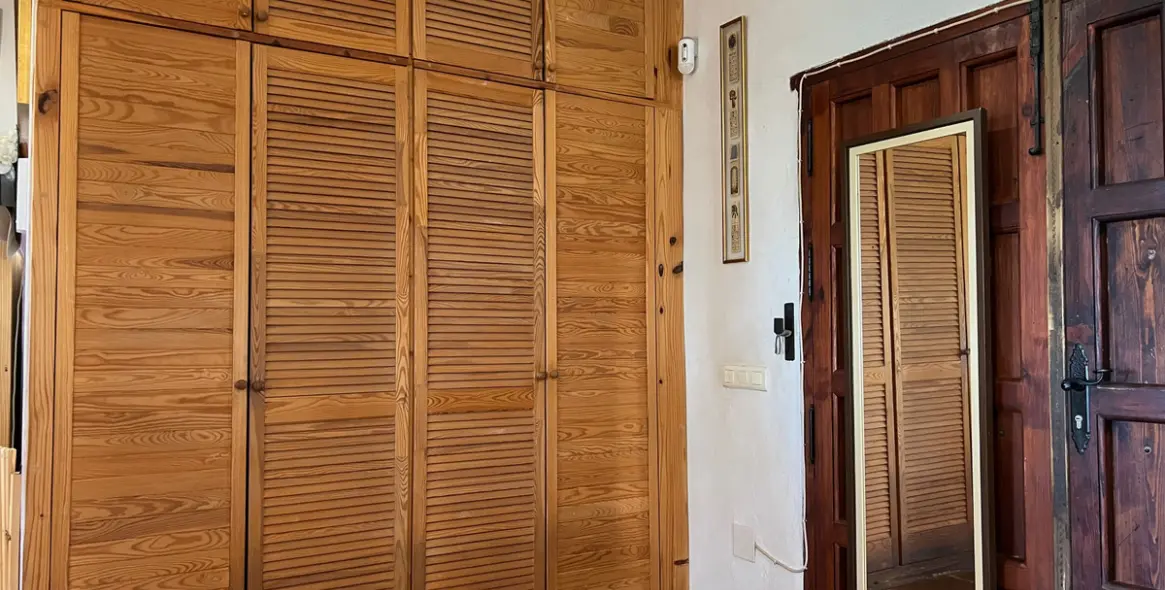 Sale of detached villa in Almayate 23