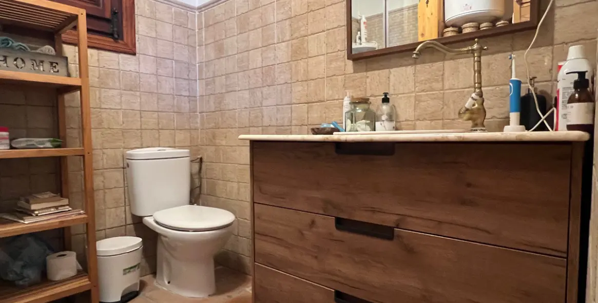 Sale of detached villa in Almayate 26